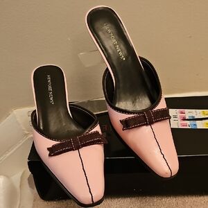 Newport News Pink and Dark Brown Slip-On Mules with Bow Accent